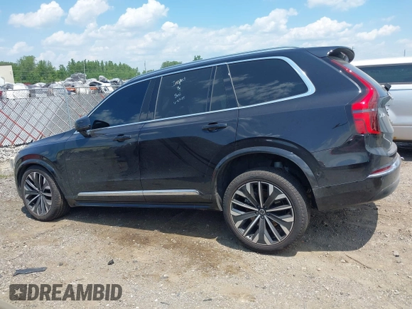 2025 Volvo XC90 Plus with VIN YV4062PB3S1366904, listed as a IAAI auction lot 42651118 with 10,380 mi miles and . Bid and sale history available at DreamBid. Image 14.