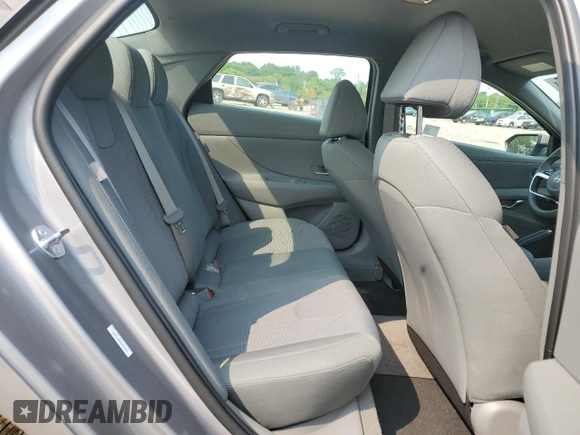 2025 Hyundai Elantra SE with VIN KMHLL4DG9SU991693, listed as a Copart auction lot 57850455 with 1,207 mi miles and Salvage title. Bid and sale history available at DreamBid. Image 10.