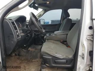 2014 Ram 2500 Tradesman with VIN 3C6UR5CJXEG231295, listed as a Copart auction lot 42631095 with 360,438 mi miles and Salvage Title. Bid and sale history available at carsss.com. Image 7.