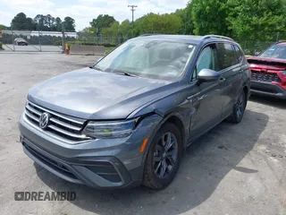 2022 Volkswagen Tiguan SE with VIN 3VV3B7AX9NM089164, listed as a IAAI auction lot 42065583 with 59,270 mi miles and . Bid and sale history available at DreamBid. Image 17.