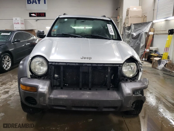 2004 Jeep Liberty Sport with VIN 1J4GL48K64W196851, listed as a Copart auction lot 45414115 with 233,180 mi miles and Salvage Title. Bid and sale history available at carsss.com. Image 5.