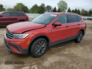 2022 Volkswagen Tiguan SE z VIN 3VV2B7AXXNM158021, wystawiony jako Copart lot #55578835 z przebiegiem 18 860 mil mil oraz Szkoda całkowita • Salvage title. Historia ofert i sprzedaży dostępna na DreamBid. Obrazek 1.