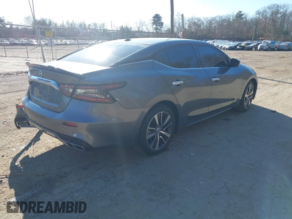 2019 Nissan Maxima SV with VIN 1N4AA6AV4KC373290, listed as a IAAI auction lot 41319597 with 51,698 mi miles and . Bid and sale history available at DreamBid. Image 4.