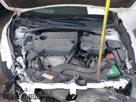 2017 Nissan Altima SR with VIN 1N4AL3AP9HC166428, listed as a IAAI auction lot 41955725 with 52,826 mi miles and . Bid and sale history available at carsss.com. Image 10.