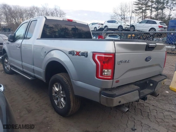2015 Ford F-150 XLT with VIN 1FTFX1EF8FFC65652, listed as a IAAI auction lot 41263630 with 1 mi miles. Bid and sale history available at carsss.com. Image 3.