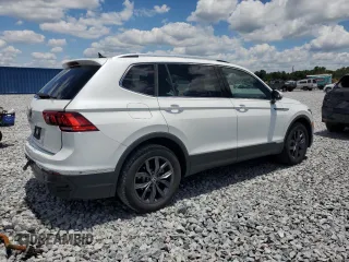 2023 Volkswagen Tiguan SE with VIN 3VV3B7AX6PM130952, listed as a Copart auction lot 56614335 with 24,996 mi miles and Salvage title. Bid and sale history available at DreamBid. Image 3.