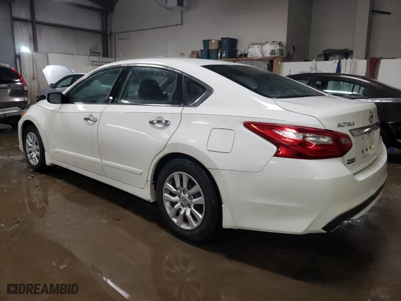 2017 Nissan Altima 2.5 SL with VIN 1N4AL3AP7HC239179, listed as a Copart auction lot 45946695 with 38,845 mi miles and Salvage Title. Bid and sale history available at carsss.com. Image 2.
