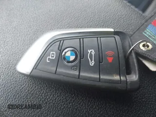 2021 BMW 3 Series M340i xDrive with VIN 3MW5U9J08M8B91253, listed as a IAAI auction lot 41771376 with 88,978 mi miles. Bid and sale history available at carsss.com. Image 11.