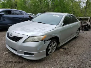 2009 Toyota Camry LE z VIN 4T1BK46K29U578928, wystawiony jako Copart lot #57321455 z przebiegiem 310 910 mil mil oraz Czysty tytuł • Clean title. Historia ofert i sprzedaży dostępna na DreamBid. Obrazek 1.