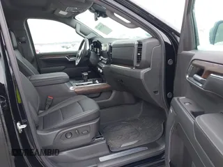 2024 GMC Sierra 1500 SLT with VIN 3GTUUDED4RG240718, listed as a IAAI auction lot 41291456 with 1,849 mi miles and . Bid and sale history available at DreamBid. Image 5.