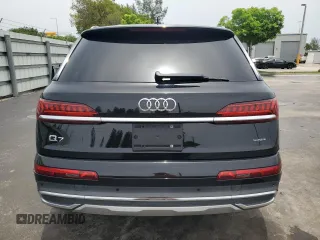 2020 Audi Q7 Premium z VIN WA1AXAF77LD011191, wystawiony jako Copart lot #59486735 z przebiegiem 46 783 mil mil oraz Nie do naprawy • Non repairable. Historia ofert i sprzedaży dostępna na DreamBid. Obrazek 6.