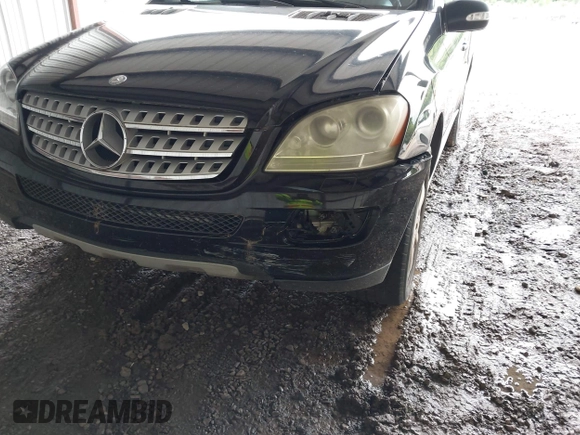 2008 Mercedes-Benz M 350 с VIN 4JGBB86E38A349563, выставлен на аукционе IAAI как лот 42338970 с пробегом 237 107 миль миль и . История ставок и продаж доступна на DreamBid. Изображение 6.