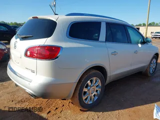 2011 Buick Enclave CXL-1 with VIN 5GAKVBED2BJ307623, listed as a IAAI auction lot 41970957 with 193,574 mi miles. Bid and sale history available at carsss.com. Image 4.