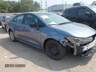 2025 Toyota Corolla LE z VIN 5YFB4MDE2SP242937, wystawiony jako IAAI lot #42323083 z przebiegiem 6 632 mil mil oraz . Historia ofert i sprzedaży dostępna na DreamBid. Obrazek 1.