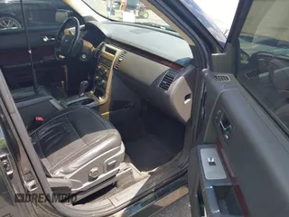 2010 Ford Flex SEL z VIN 2FMGK5CC9ABA43209, wystawiony jako IAAI lot #42271038 z przebiegiem 197 046 mil mil oraz . Historia ofert i sprzedaży dostępna na DreamBid. Obrazek 5.