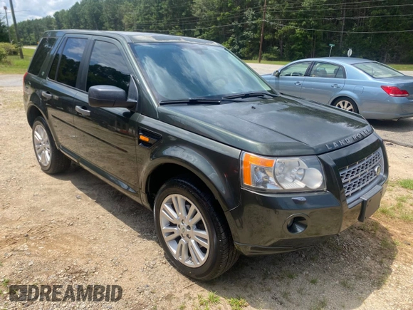 2009 Land Rover LR2 HSE with VIN SALFR24NX9H121417, listed as a Copart auction lot 64680035 with 200,718 mi miles and Clean title. Bid and sale history available at DreamBid. Image 1.