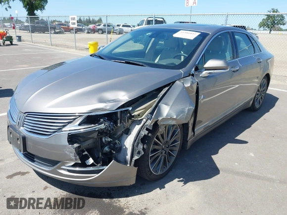 2016 Lincoln MKZ Hybrid with VIN 3LN6L2LU8GR613310, listed as a IAAI auction lot 41986892 with 114,087 mi miles. Bid and sale history available at carsss.com. Image 17.
