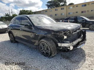 2023 Mercedes-Benz GLC with VIN W1NKM4GB6PF042216, listed as a Copart auction lot 42220355 with 19,639 mi miles and Salvage Title. Bid and sale history available at carsss.com. Image 4.