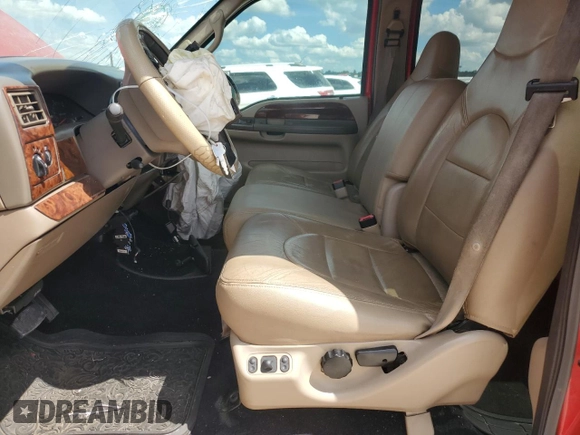 2000 Ford F-350 XL with VIN 3FTSW30F8YMA37190, listed as a Copart auction lot 67695694 with 555,401 mi miles and Salvage title. Bid and sale history available at DreamBid. Image 7.