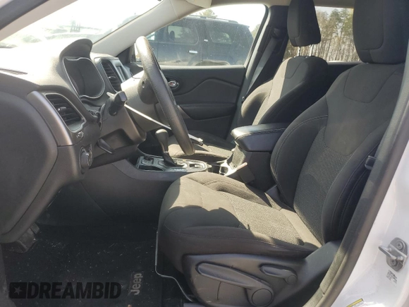 2019 Jeep Cherokee Latitude with VIN 1C4PJLCB8KD173609, listed as a Copart auction lot 51181925 with 77,260 mi miles and Salvage Title. Bid and sale history available at DreamBid. Image 7.