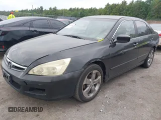 2007 Honda Accord LX SE with VIN 1HGCM56357A173826, listed as a IAAI auction lot 42384984 with 232,487 mi miles and . Bid and sale history available at DreamBid. Image 2.