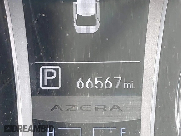 2014 Hyundai Azera with VIN KMHFG4JGXEA345249, listed as a IAAI auction lot 42118221 with 66,567 mi miles and . Bid and sale history available at carsss.com. Image 16.