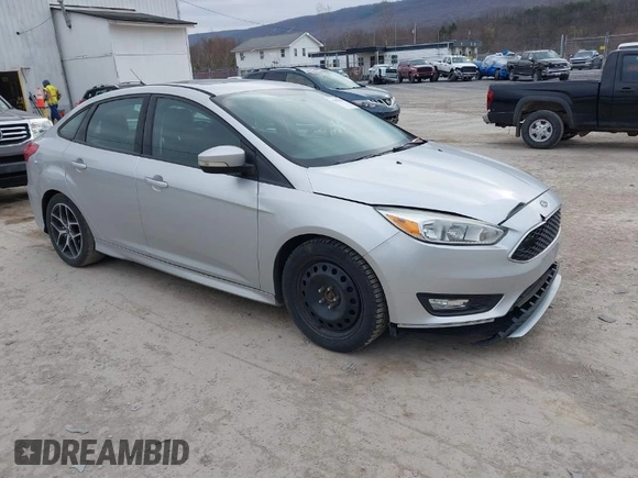 2015 Ford Focus SE с VIN 1FADP3F24FL297665, выставлен на аукционе IAAI как лот 41893672 с пробегом 105 719 миль миль и . История ставок и продаж доступна на DreamBid. Изображение 1.