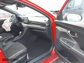 2019 Hyundai Veloster 2.0 with VIN KMHTG6AF6KU005046, listed as a IAAI auction lot 41073491 with 31,490 mi miles. Bid and sale history available at carsss.com. Image 5.