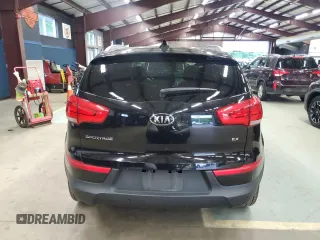 2015 Kia Sportage EX z VIN KNDPC3ACXF7784672, wystawiony jako Copart lot #60521155 z przebiegiem 121 550 mil mil oraz Czysty tytuł • Clean title. Historia ofert i sprzedaży dostępna na DreamBid. Obrazek 6.
