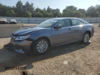 2015 Lexus ES 330 with VIN JTHBK1GG9F2154875, listed as a Copart auction lot 61097595 with 97,601 mi miles and Salvage title. Bid and sale history available at DreamBid. Image 1.