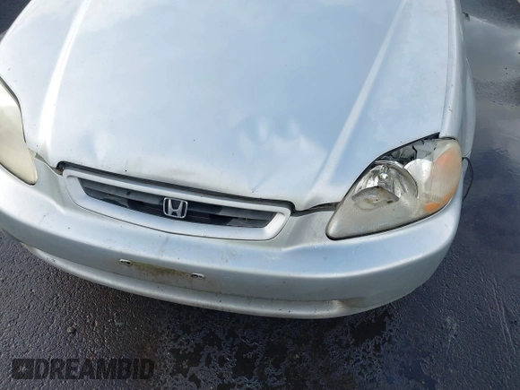 1998 Honda Civic DX with VIN 1HGEJ6221WL134982, listed as a IAAI auction lot 41904339 with 245,496 mi miles. Bid and sale history available at carsss.com. Image 6.