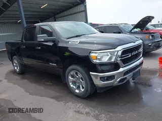 2020 Ram 1500 Big Horn z VIN 1C6SRFFT5LN394113, wystawiony jako IAAI lot #42380063 z przebiegiem 109 948 mil mil oraz . Historia ofert i sprzedaży dostępna na DreamBid. Obrazek 1.