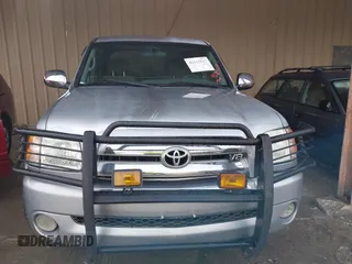 2004 Toyota Tundra SR5 with VIN 5TBDT441X4S465903, listed as a IAAI auction lot 42111517 with 283,929 mi miles and . Bid and sale history available at DreamBid. Image 12.