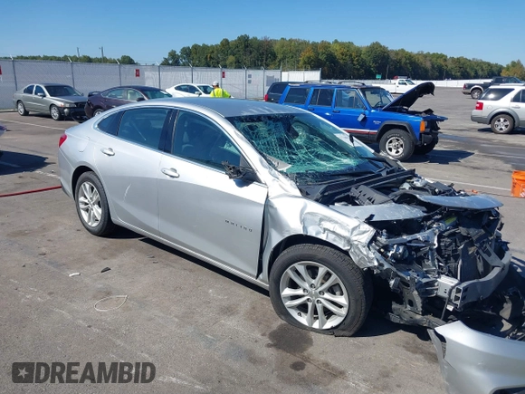 2018 Chevrolet Malibu LT z VIN 1G1ZD5ST8JF149540, wystawiony jako IAAI lot #37718022 z przebiegiem 136 871 mil mil oraz . Historia ofert i sprzedaży dostępna na DreamBid. Obrazek 1.