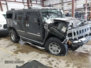 2007 Hummer H2 SUV z VIN 5GRGN23U67H110488, wystawiony jako IAAI lot #41615462 z przebiegiem Nie podano mil oraz . Historia ofert i sprzedaży dostępna na DreamBid. Obrazek 1.