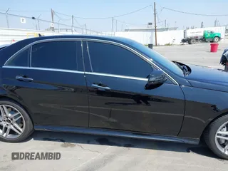 2014 Mercedes-Benz E 550 Sport with VIN WDDHF9BB3EA853780, listed as a IAAI auction lot 42098579 with 156,713 mi miles and . Bid and sale history available at DreamBid. Image 13.