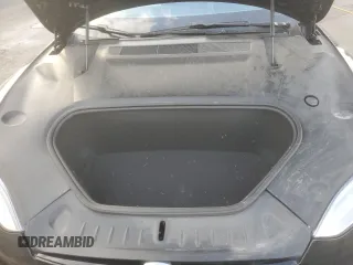 2022 Tesla Model S Plaid z VIN 5YJSA1E64NF461218, wystawiony jako Copart lot #84467644 z przebiegiem Nie podano mil oraz Szkoda całkowita • Salvage title. Historia ofert i sprzedaży dostępna na DreamBid. Obrazek 11.