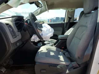2020 Chevrolet Colorado 2WD Work Truck z VIN 1GCGSBEA8L1110735, wystawiony jako Copart lot #48770915 z przebiegiem 53 785 mil mil oraz Czysty tytuł • Clean title. Historia ofert i sprzedaży dostępna na DreamBid. Obrazek 7.