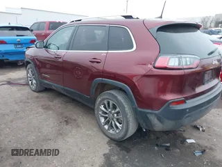 2019 Jeep Cherokee Latitude Plus z VIN 1C4PJLLBXKD420578, wystawiony jako IAAI lot #41462302 z przebiegiem 116 277 mil mil oraz . Historia ofert i sprzedaży dostępna na DreamBid. Obrazek 3.