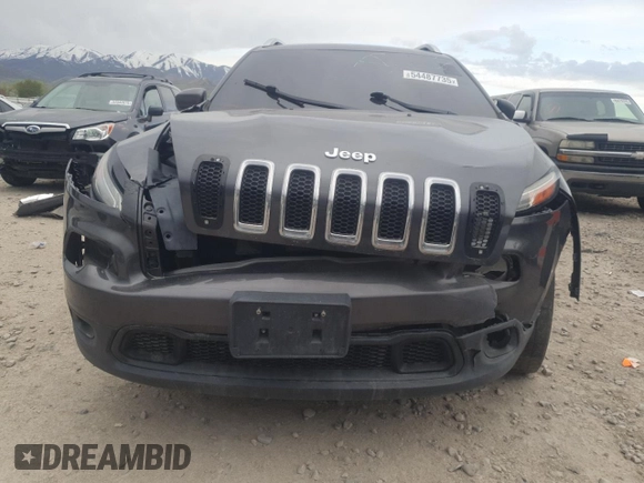 2016 Jeep Cherokee Latitude with VIN 1C4PJMCBXGW279626, listed as a Copart auction lot 54487735 with 108,294 mi miles and Clean Title. Bid and sale history available at carsss.com. Image 5.