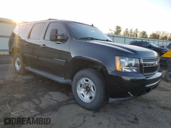 2013 Chevrolet Suburban LS with VIN 1GNWKLEG5DR300315, listed as a Copart auction lot 48925675 with 112,340 mi miles and Salvage Title. Bid and sale history available at carsss.com. Image 4.