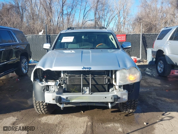 2006 Jeep Grand Cherokee Overland with VIN 1J8HR682X6C260987, listed as a IAAI auction lot 41669713 with 179,512 mi miles. Bid and sale history available at carsss.com. Image 13.