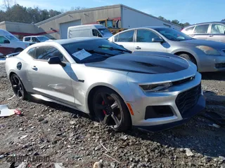 2018 Chevrolet Camaro 1SS with VIN 1G1FF1R75J0151327, listed as a IAAI auction lot 41307231 with 87,490 mi miles. Bid and sale history available at carsss.com. Image 12.