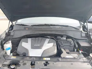 2017 Hyundai Santa Fe SE with VIN KM8SMDHF7HU228462, listed as a IAAI auction lot 41711784 with 48,392 mi miles. Bid and sale history available at carsss.com. Image 10.
