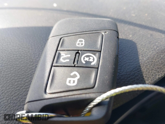 2023 Volkswagen Tiguan SE R-Line Black with VIN 3VVCB7AX9PM042025, listed as a IAAI auction lot 41913943 with 114,097 mi miles and . Bid and sale history available at DreamBid. Image 11.