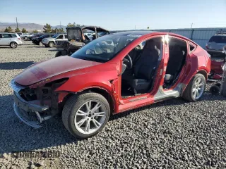2023 Tesla Model Y Long Range with VIN 7SAYGDEE7PA044888, listed as a Copart auction lot 48538335 with 25,621 mi miles and Salvage Title. Bid and sale history available at DreamBid. Image 1.