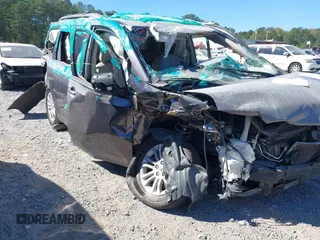 2011 Toyota Sienna XLE AAS with VIN 5TDYK3DC8BS092705, listed as a IAAI auction lot 40547263 with Not provided miles and . Bid and sale history available at DreamBid. Image 6.