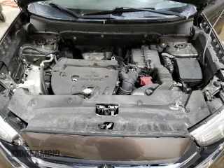 2018 Mitsubishi Outlander ES z VIN JA4AR3AU0JU018239, wystawiony jako Copart lot #50518885 z przebiegiem 128 351 mil mil oraz Szkoda całkowita • Salvage title. Historia ofert i sprzedaży dostępna na DreamBid. Obrazek 12.