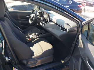 2019 Toyota Corolla Hatchback SE with VIN JTNK4RBE1K3024766, listed as a IAAI auction lot 42037121 with 121,595 mi miles. Bid and sale history available at carsss.com. Image 5.