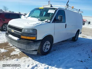 2019 Chevrolet Express Cargo Van with VIN 1GCWGAFP2K1165836, listed as a IAAI auction lot 41413698 with 139,469 mi miles. Bid and sale history available at carsss.com. Image 17.